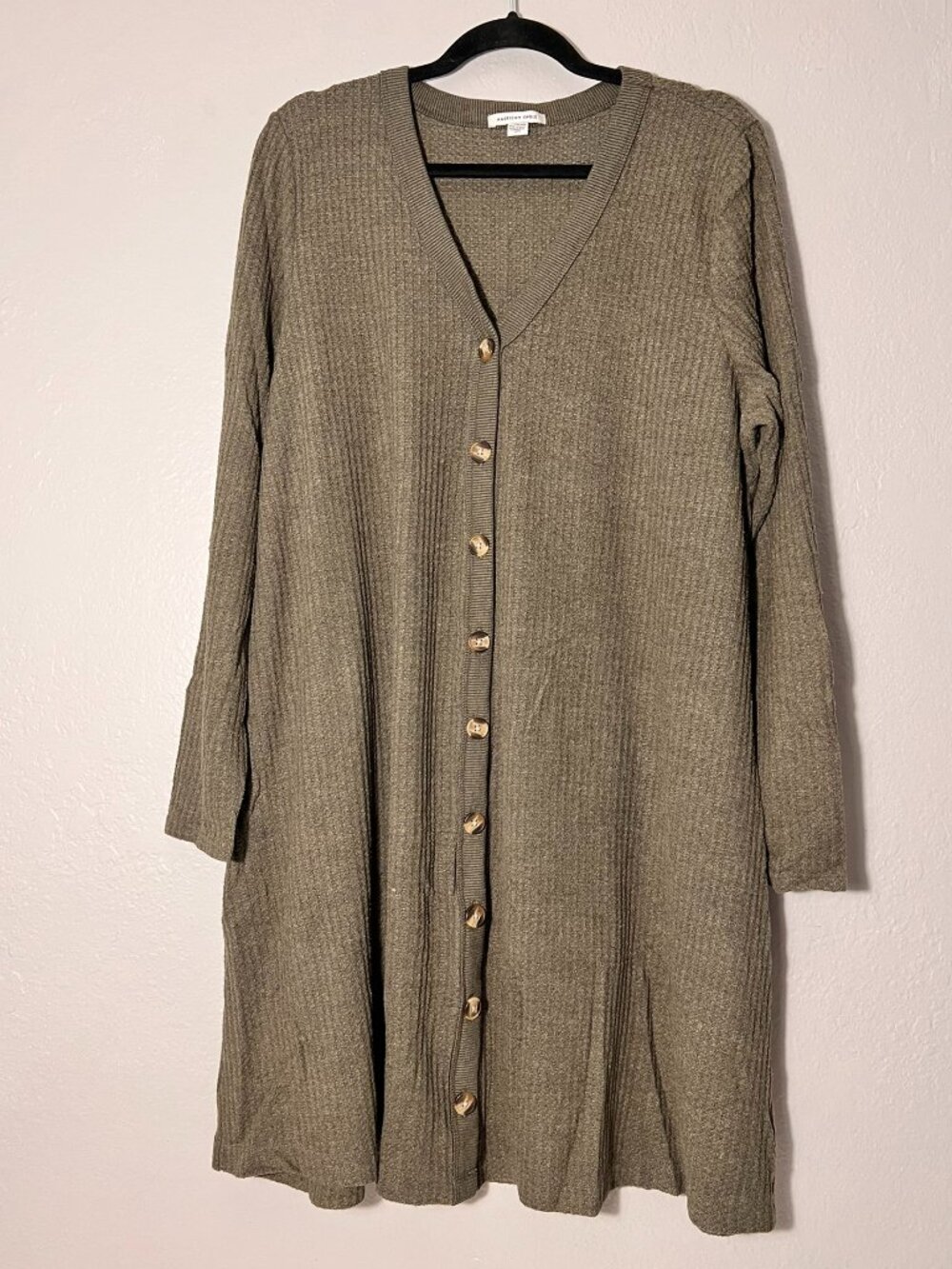 EUC XXL American Eagle Ribbed Button Down Cardigan Olive Green